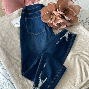 NWT Indigo Rein Curvy Fit High Rise Denim Jean Size: 9 (Junior)